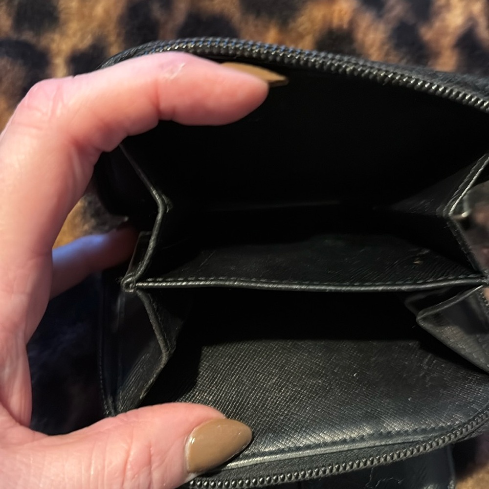 Authentic Prada  saffiano zipper wallet - Picture 6 of 15